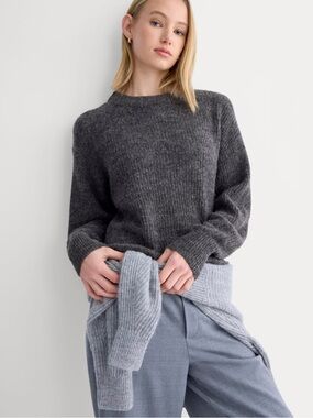 THE COCOON CREW IN ALPACA - Everlane Sz Small Brand New 🩶